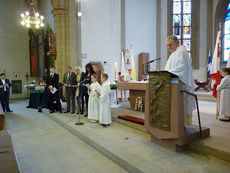 1. Heilige Kommunion in St. Crescentius (Foto: Karl-Franz Thiede)